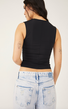 Load image into Gallery viewer, Seamless V Neck Cami in Black
