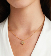 Load image into Gallery viewer, Charlotte Delicate Flower Necklace
