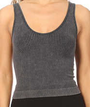 Load image into Gallery viewer, Mineral Wash Seamless Rib Crop Tank
