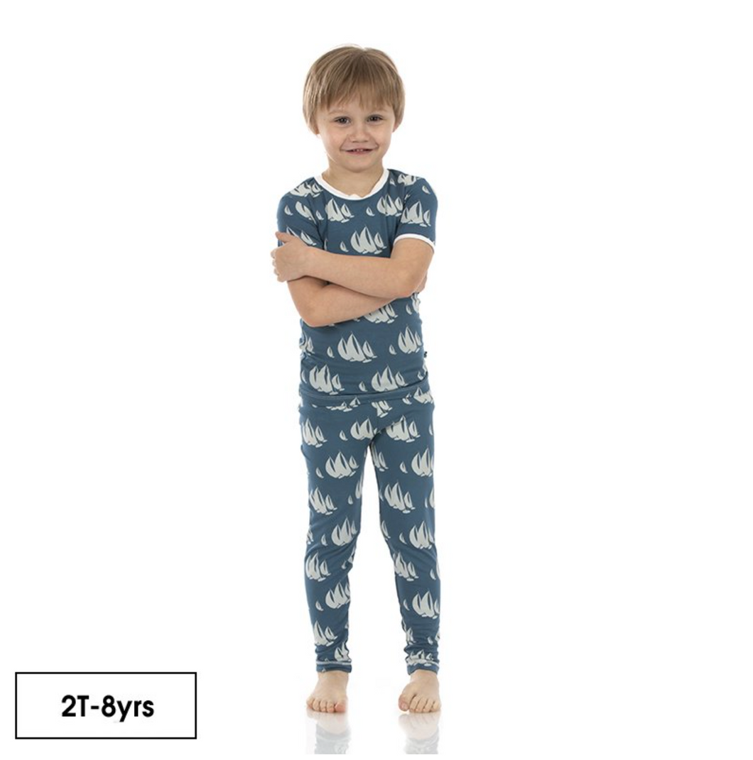 Print Short Sleeve Pajama Set in Deep Sea Sailboat Race