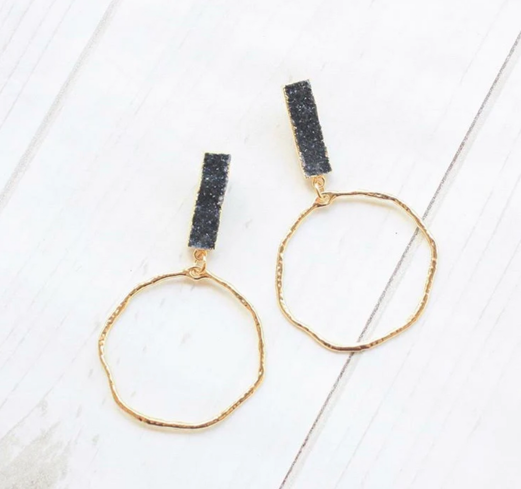 Druzy Post Earrings With Branch Circle