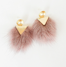 Load image into Gallery viewer, Hammered Post Fur Earrings
