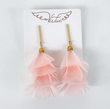 Load image into Gallery viewer, Bar Post Feather Fan Earrings
