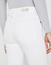 Load image into Gallery viewer, Kinsley High Rise Pop Crop Jeans
