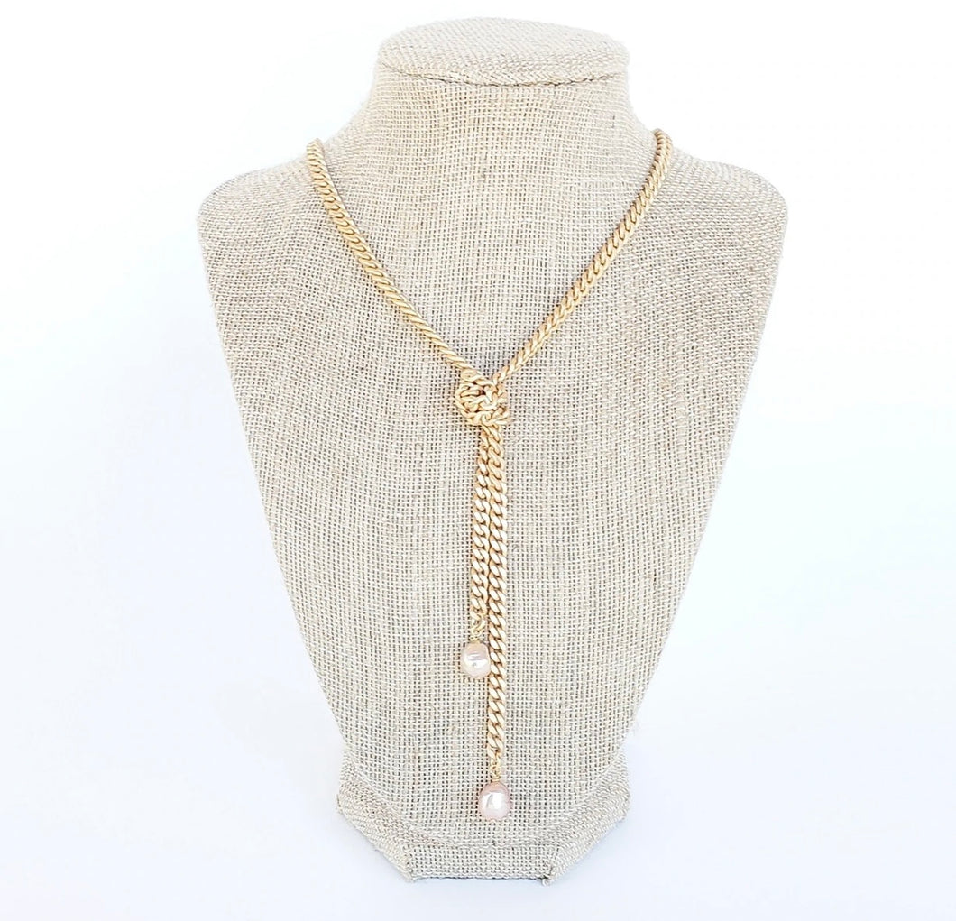 Knotted Curb Chain Necklace W/ Mini Pearls